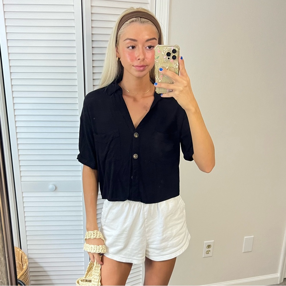 REVOLVE Black Cropped Button-Up Shirt